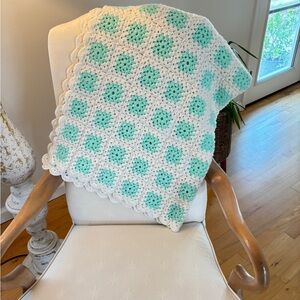 Granny Square Crochet Blanket Afghan White Blue/Green 32X40.5in Handmade